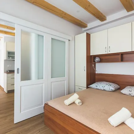 Vinea App -withe Br. 2 Apartmán Umag